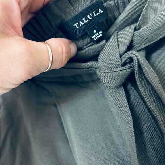 Aritzia Talula Lechuza Jogger Pant in Tuscan Olive Green Sz 6 - Picture 2 of 3